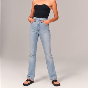 Abercrombie & Fitch Ultra High Rise Vintage Flare Jeans 24S